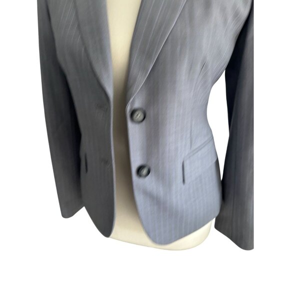 BANANA REPUBLIC Gray Pinstriped Blazer Jacket Size 2P - Picture 4 of 7